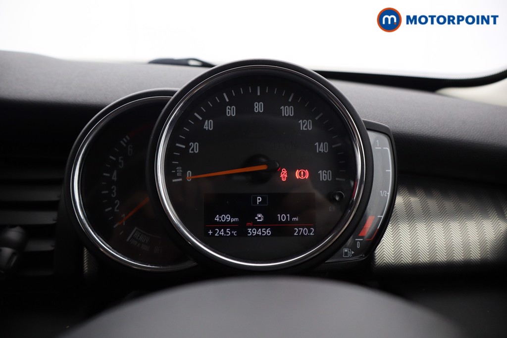 Mini Hatchback Cooper Exclusive Automatic Petrol Hatchback - Stock Number (1548443) - 6th supplementary image