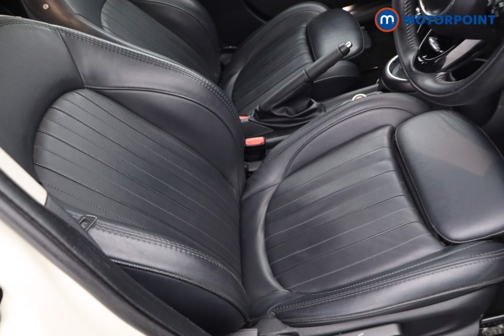 Mini Hatchback Cooper Exclusive Automatic Petrol Hatchback - Stock Number (1548443) - 12th supplementary image