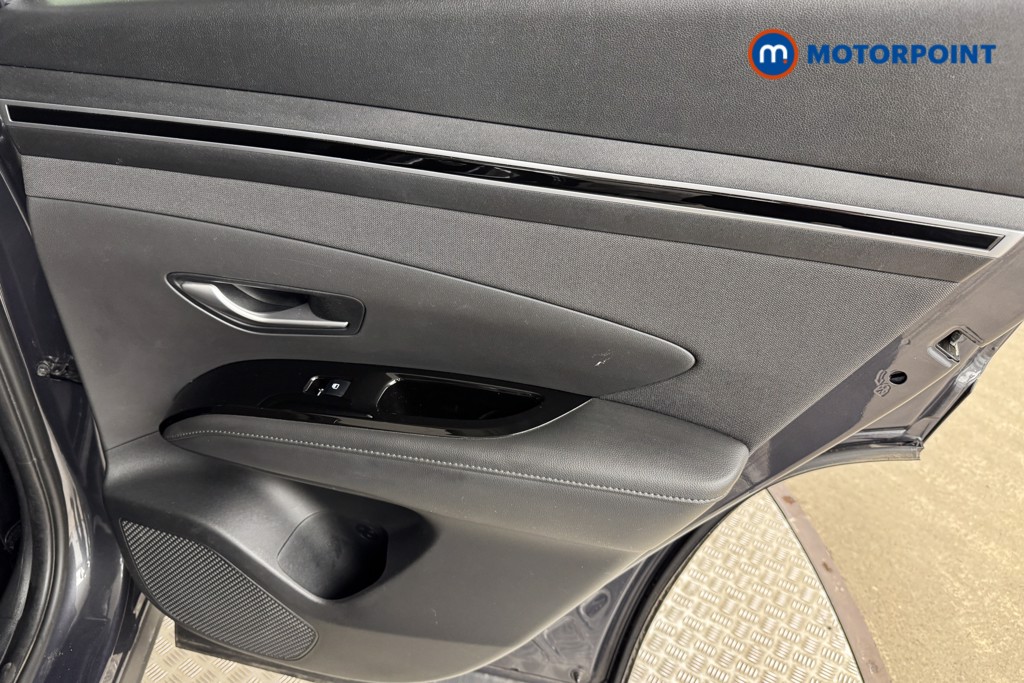 Hyundai Tucson Se Connect Manual Petrol SUV - Stock Number (1548573) - 16th supplementary image