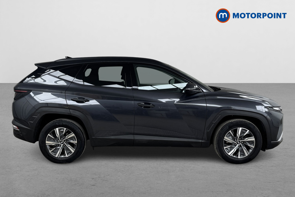 Hyundai Tucson Se Connect Manual Petrol SUV - Stock Number (1548573) - Drivers side