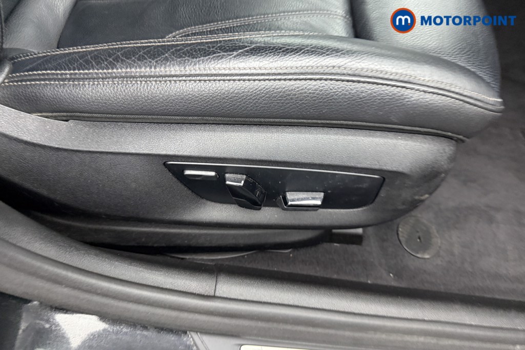 BMW 5 Series M Sport Automatic Diesel Saloon - Stock Number (1548609) - 17th supplementary image