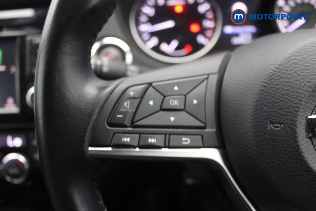 Nissan Qashqai N-Connecta Manual Petrol SUV - Stock Number (1548754) - 12th supplementary image