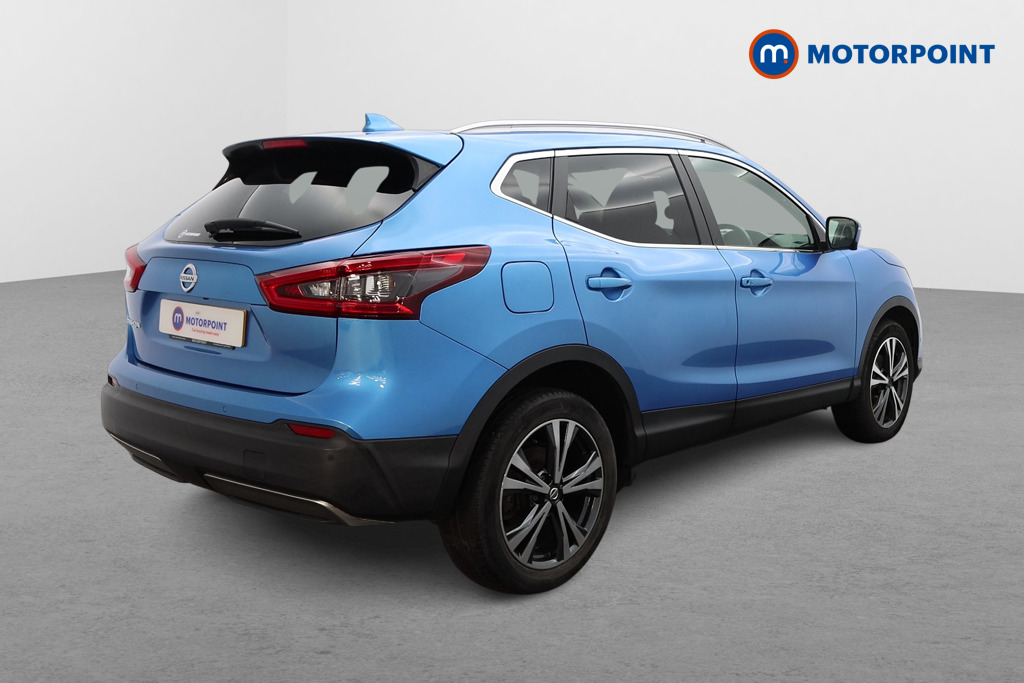 Nissan Qashqai N-Connecta Manual Petrol SUV - Stock Number (1548754) - Drivers side rear corner