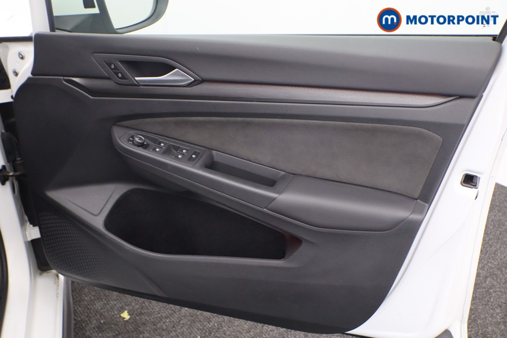Volkswagen Golf GTD Automatic Diesel Hatchback - Stock Number (1548912) - 15th supplementary image