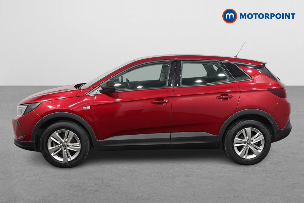 Vauxhall Grandland SE Manual Petrol SUV - Stock Number (1549248) - Passenger side