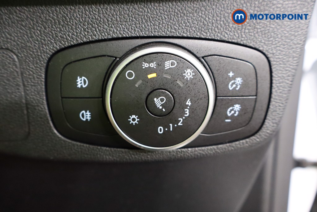 Ford Focus St-Line Edition Manual Petrol-Electric Hybrid Hatchback - Stock Number (1549731) - 13th supplementary image