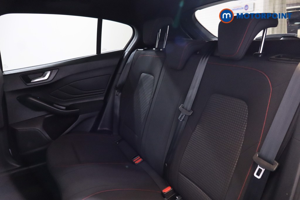 Ford Focus St-Line Edition Manual Petrol-Electric Hybrid Hatchback - Stock Number (1549731) - 16th supplementary image