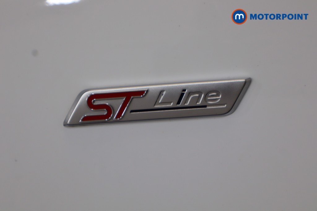 Ford Focus St-Line Edition Manual Petrol-Electric Hybrid Hatchback - Stock Number (1549731) - 25th supplementary image