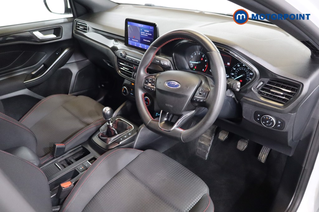 Ford Focus St-Line Edition Manual Petrol-Electric Hybrid Hatchback - Stock Number (1549731) - 1st supplementary image