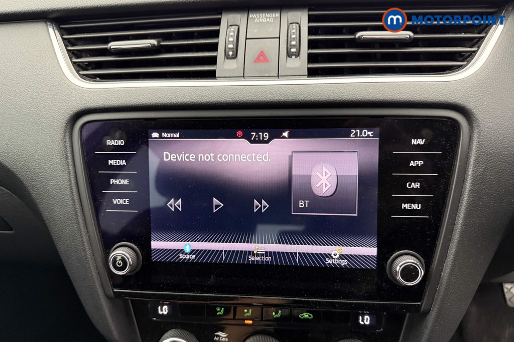 Skoda Octavia Se Technology Manual Petrol Estate - Stock Number (1549942) - 7th supplementary image