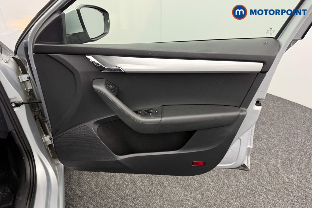Skoda Octavia Se Technology Manual Petrol Estate - Stock Number (1549942) - 18th supplementary image
