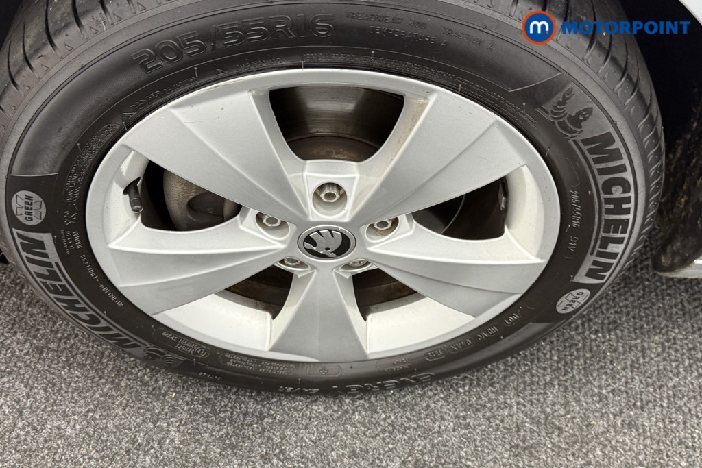 Skoda Octavia Se Technology Manual Petrol Estate - Stock Number (1549942) - 30th supplementary image