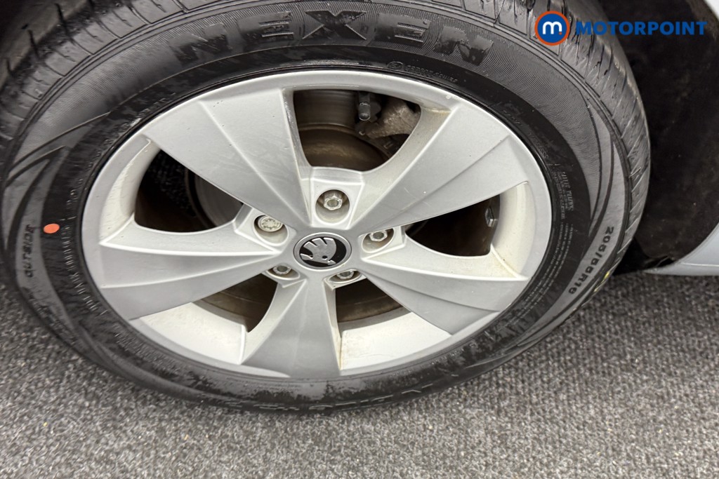 Skoda Octavia Se Technology Manual Petrol Estate - Stock Number (1549942) - 32nd supplementary image