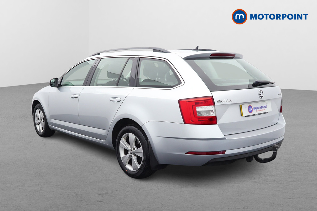 Skoda Octavia Se Technology Manual Petrol Estate - Stock Number (1549942) - Passenger side rear corner