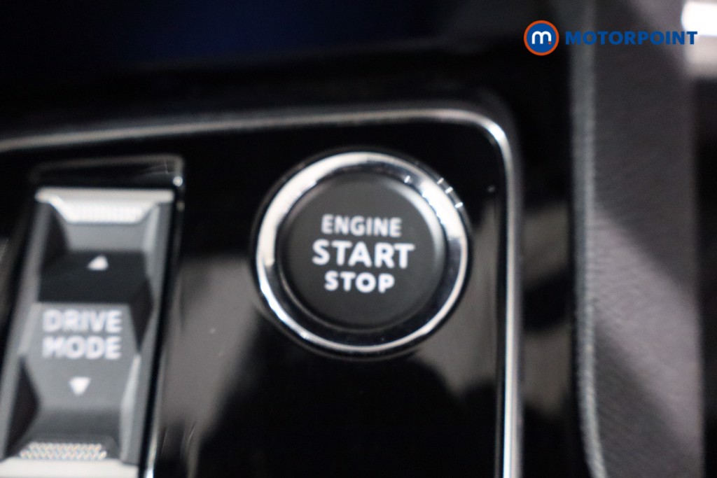 Peugeot 3008 GT Automatic Petrol SUV - Stock Number (1550076) - 13th supplementary image