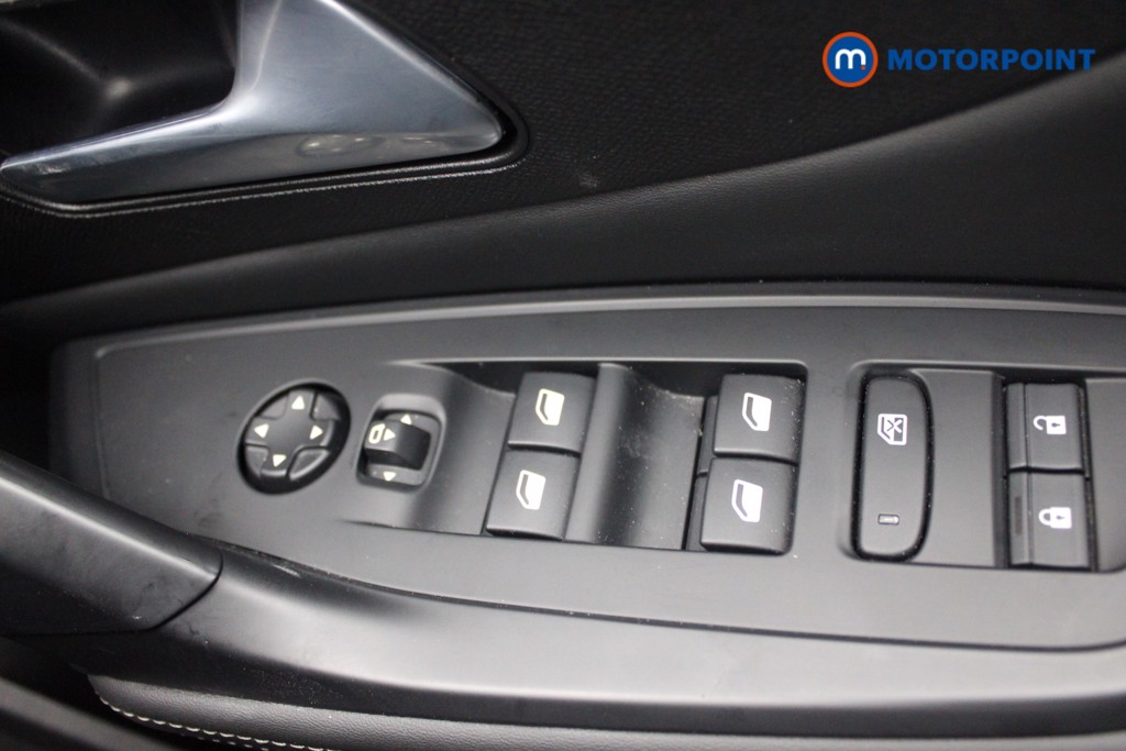 Peugeot 308 Allure Automatic Petrol Estate - Stock Number (1550110) - 14th supplementary image