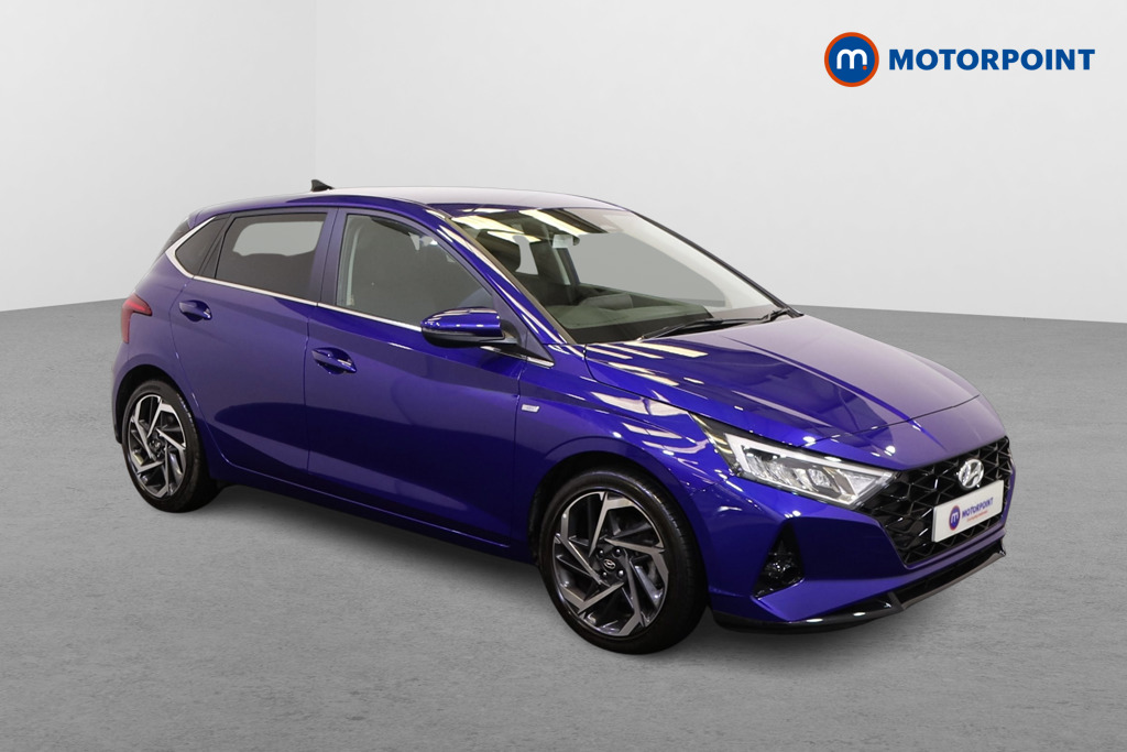 Hyundai I20 Premium Manual Petrol Hatchback - Stock Number (1550716) - Drivers side front corner