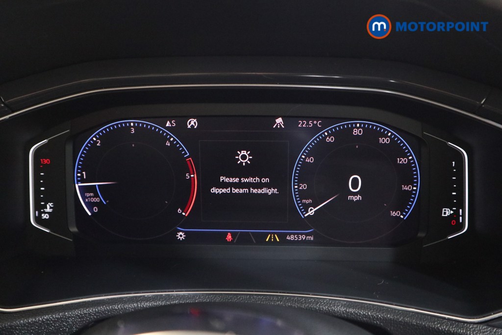 Volkswagen T-Roc R-Line Manual Diesel SUV - Stock Number (1550727) - 5th supplementary image