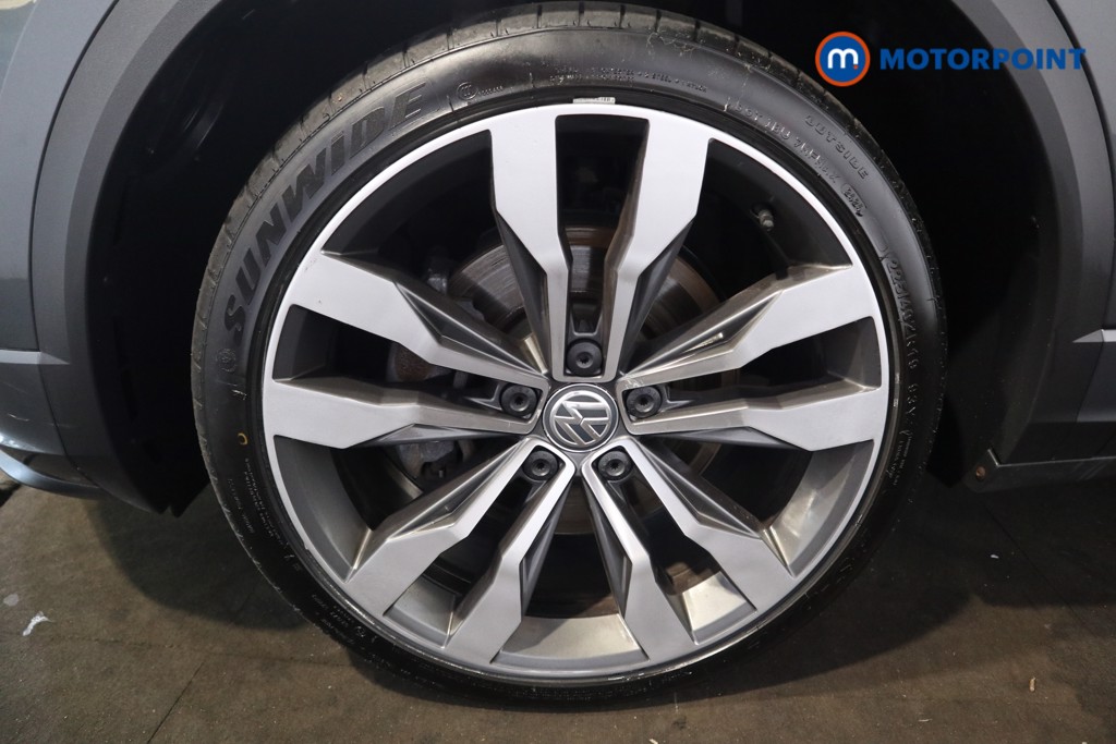 Volkswagen T-Roc R-Line Manual Diesel SUV - Stock Number (1550727) - 18th supplementary image
