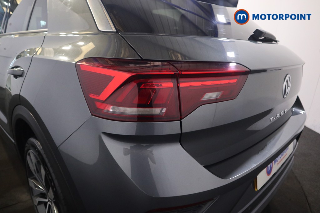 Volkswagen T-Roc R-Line Manual Diesel SUV - Stock Number (1550727) - 21st supplementary image