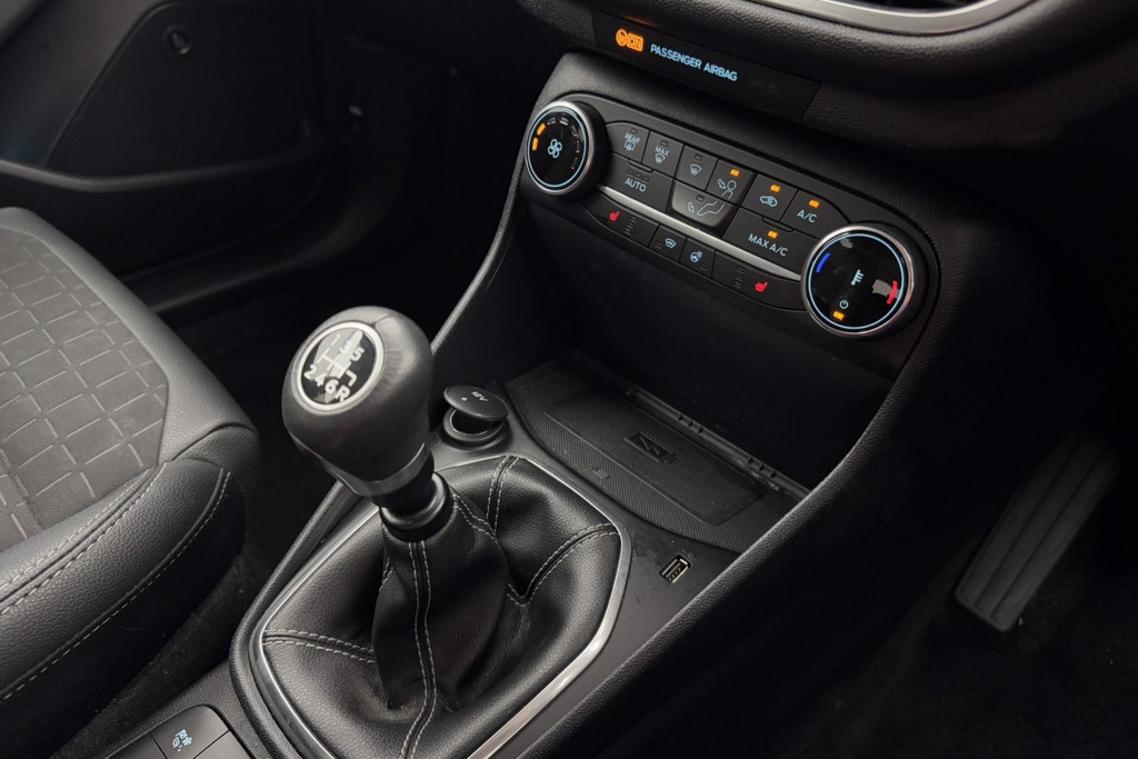 Ford Fiesta Titanium X Manual Petrol-Electric Hybrid Hatchback - Stock Number (1551012) - 12th supplementary image