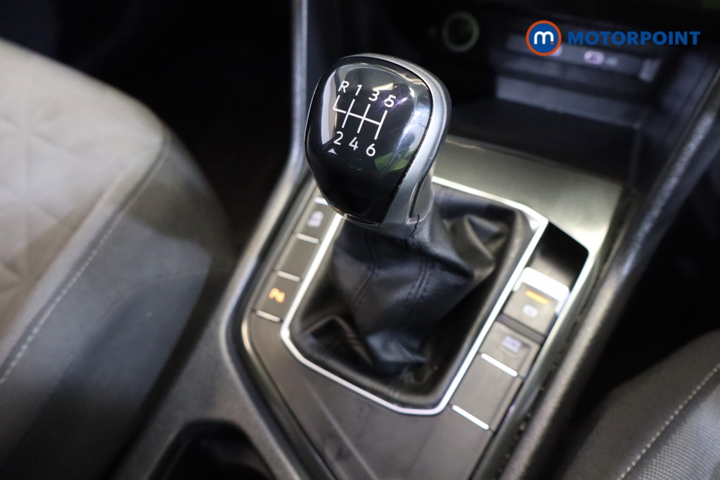 Volkswagen Tiguan Life Manual Petrol SUV - Stock Number (1551143) - 7th supplementary image