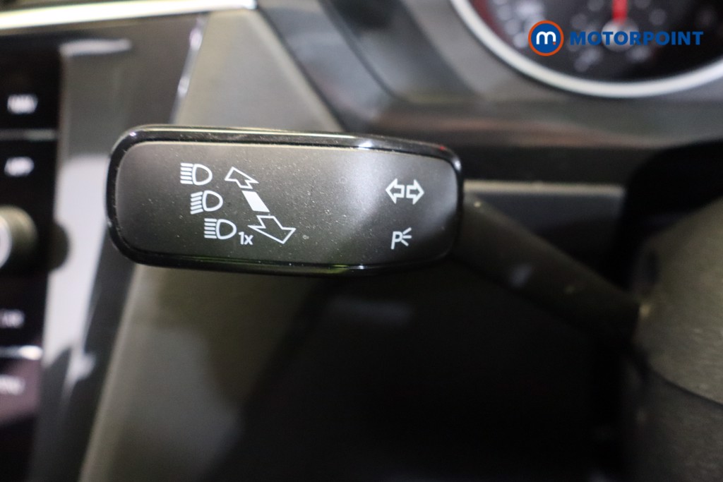 Volkswagen Tiguan Life Manual Petrol SUV - Stock Number (1551143) - 10th supplementary image