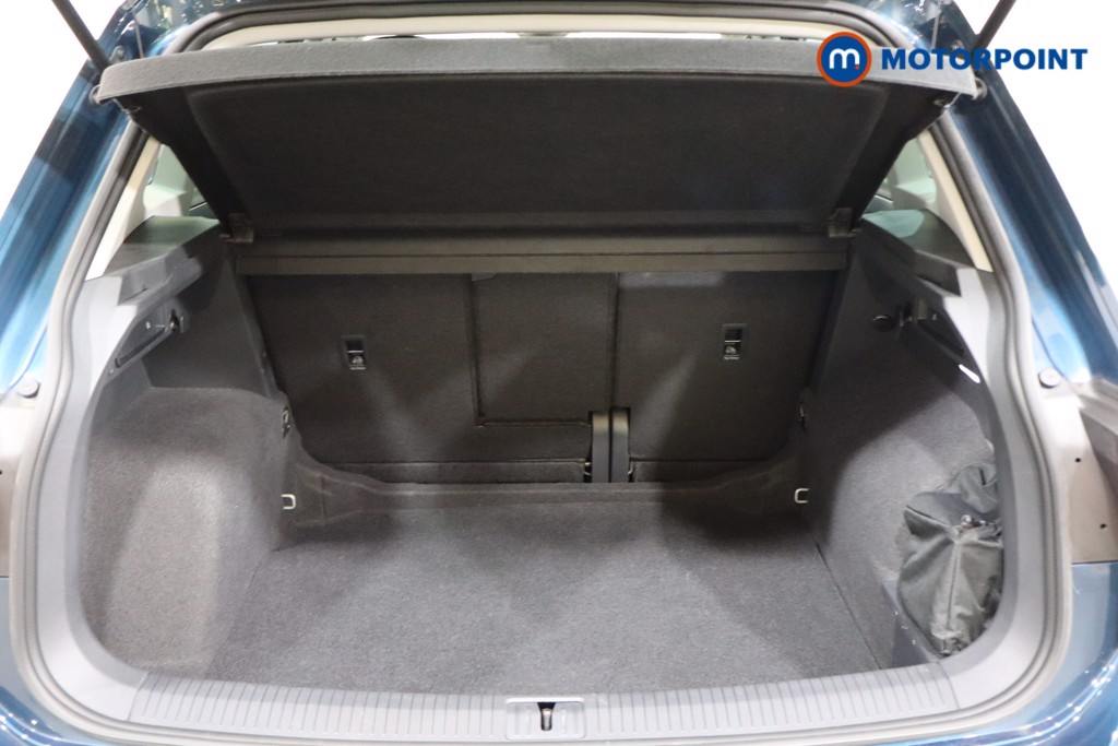 Volkswagen Tiguan Life Manual Petrol SUV - Stock Number (1551143) - 18th supplementary image