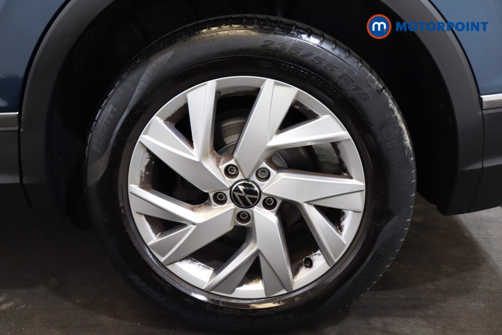 Volkswagen Tiguan Life Manual Petrol SUV - Stock Number (1551143) - 22nd supplementary image