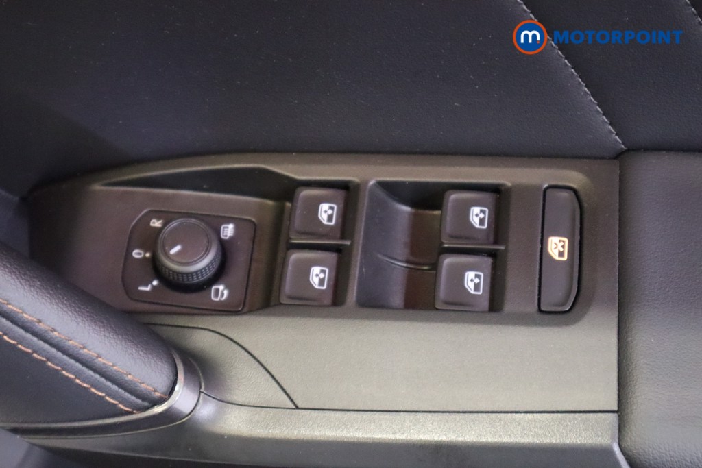 Cupra Leon VZ2 Automatic Petrol Plug-In Hybrid Hatchback - Stock Number (1551286) - 7th supplementary image