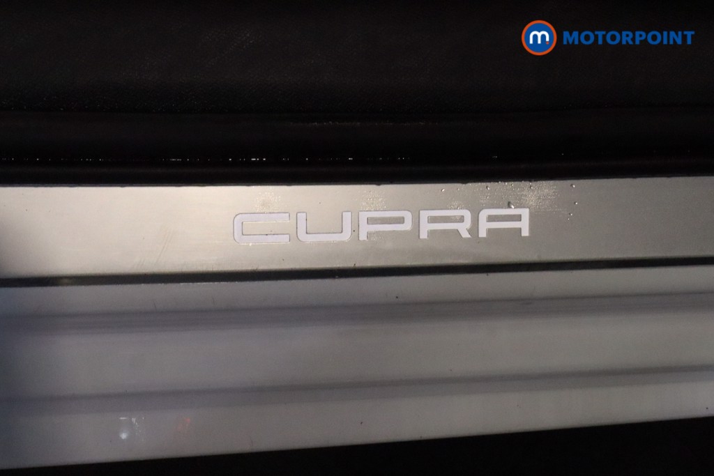 Cupra Leon VZ2 Automatic Petrol Plug-In Hybrid Hatchback - Stock Number (1551286) - 8th supplementary image