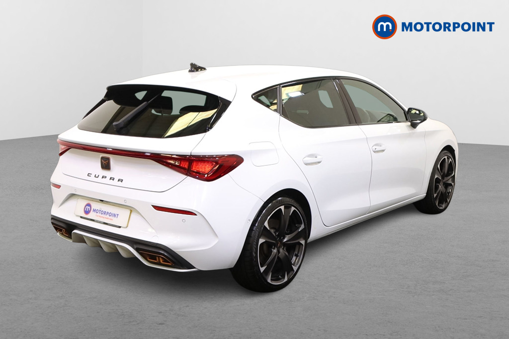 Cupra Leon VZ2 Automatic Petrol Plug-In Hybrid Hatchback - Stock Number (1551286) - Drivers side rear corner