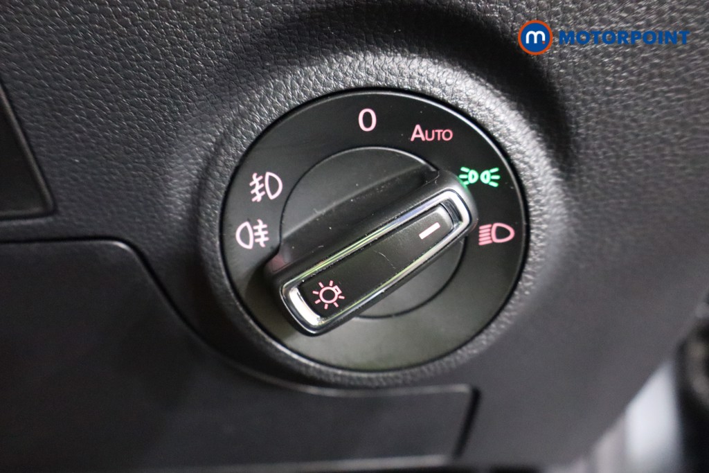 Seat Arona Fr Sport Manual Petrol SUV - Stock Number (1551665) - 12th supplementary image