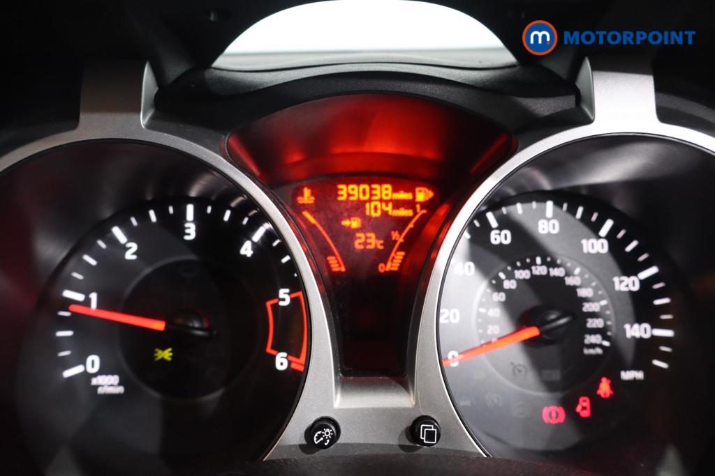 Nissan Juke N-Connecta Manual Diesel SUV - Stock Number (1551753) - 4th supplementary image