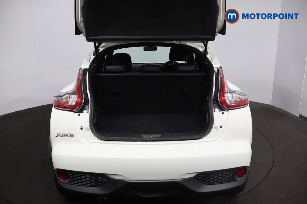 Nissan Juke N-Connecta Manual Diesel SUV - Stock Number (1551753) - 17th supplementary image