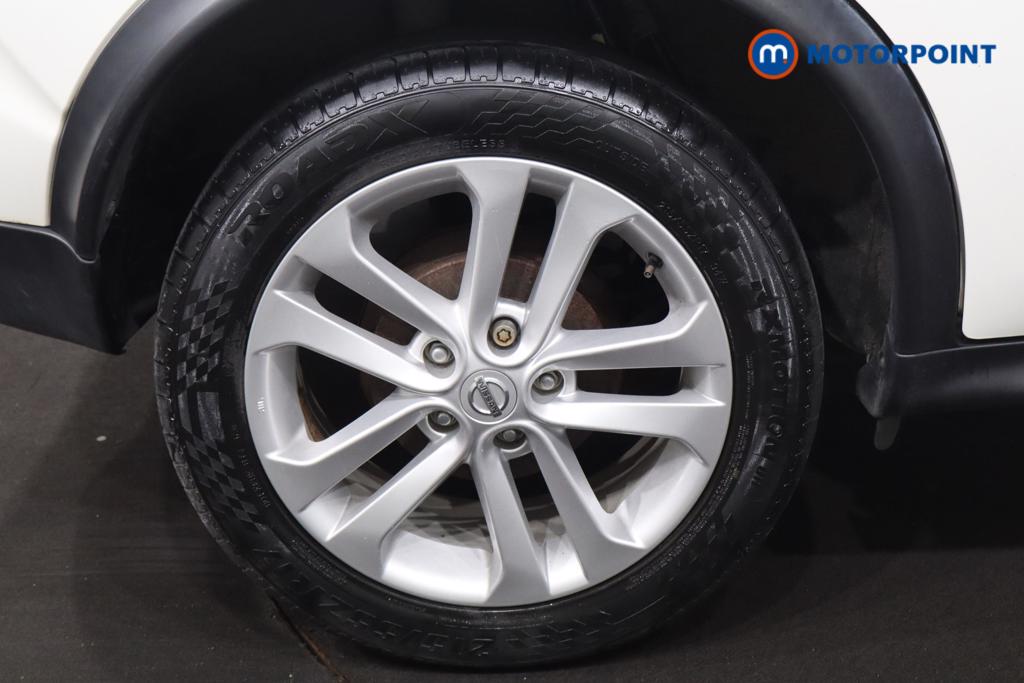 Nissan Juke N-Connecta Manual Diesel SUV - Stock Number (1551753) - 19th supplementary image
