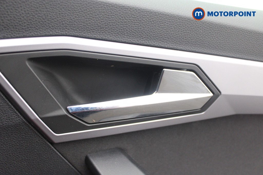 Seat Arona FR Automatic Petrol SUV - Stock Number (1551857) - 16th supplementary image