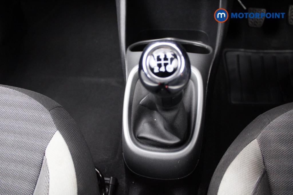 Toyota Aygo X-Play Manual Petrol Hatchback - Stock Number (1551868) - 6th supplementary image