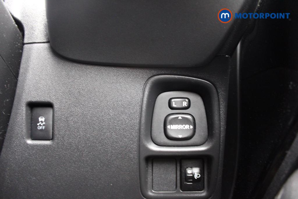 Toyota Aygo X-Play Manual Petrol Hatchback - Stock Number (1551868) - 16th supplementary image