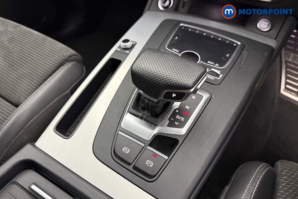 Audi Q5 S Line Automatic Diesel SUV - Stock Number (1551869) - 12th supplementary image