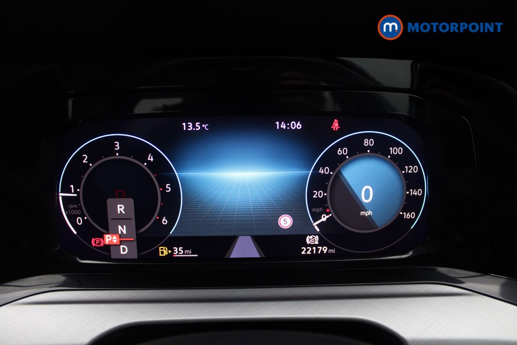 Volkswagen Golf Life Automatic Diesel Hatchback - Stock Number (1551892) - 4th supplementary image