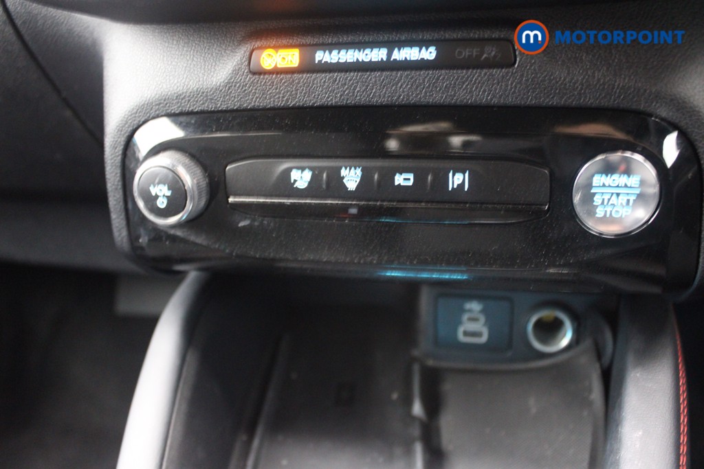 Ford Kuga St-Line Automatic Petrol Plug-In Hybrid SUV - Stock Number (1552073) - 10th supplementary image
