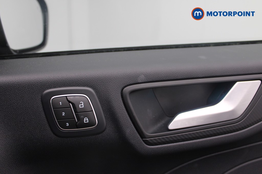 Ford Kuga St-Line Automatic Petrol Plug-In Hybrid SUV - Stock Number (1552073) - 15th supplementary image