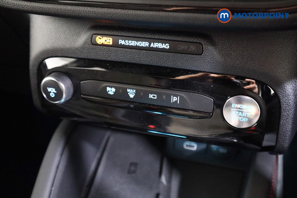 Ford Kuga St-Line Automatic Petrol Plug-In Hybrid SUV - Stock Number (1552074) - 7th supplementary image