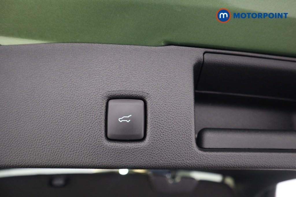 Ford Kuga St-Line Automatic Petrol Plug-In Hybrid SUV - Stock Number (1552074) - 16th supplementary image
