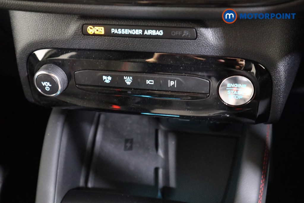Ford Kuga St-Line Automatic Petrol Plug-In Hybrid SUV - Stock Number (1552075) - 7th supplementary image