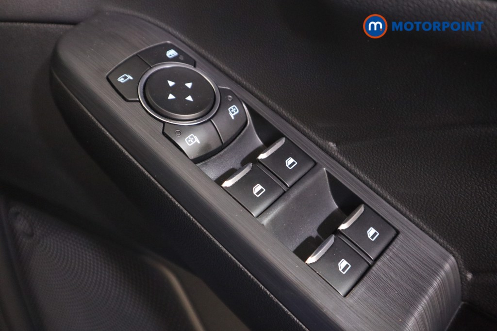 Ford Kuga St-Line Automatic Petrol Plug-In Hybrid SUV - Stock Number (1552075) - 11th supplementary image