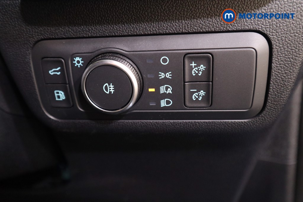 Ford Kuga St-Line Automatic Petrol Plug-In Hybrid SUV - Stock Number (1552076) - 9th supplementary image