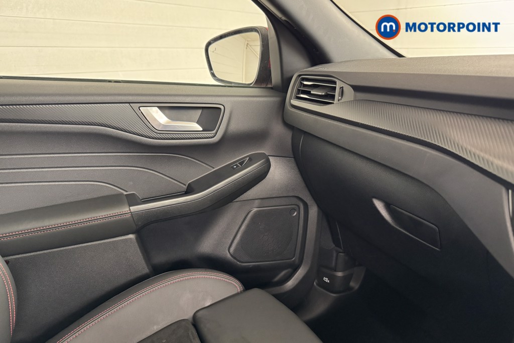 Ford Kuga St-Line Automatic Petrol Plug-In Hybrid SUV - Stock Number (1552087) - 12th supplementary image