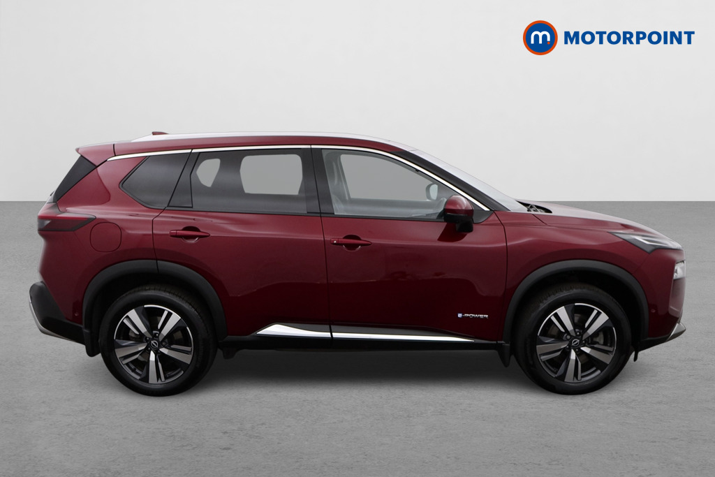 Nissan X-Trail Tekna Automatic Petrol-Electric Hybrid SUV - Stock Number (1552298) - Drivers side